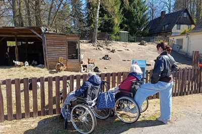 Květen - zvířátka, sluníčko a milé návštěvy
